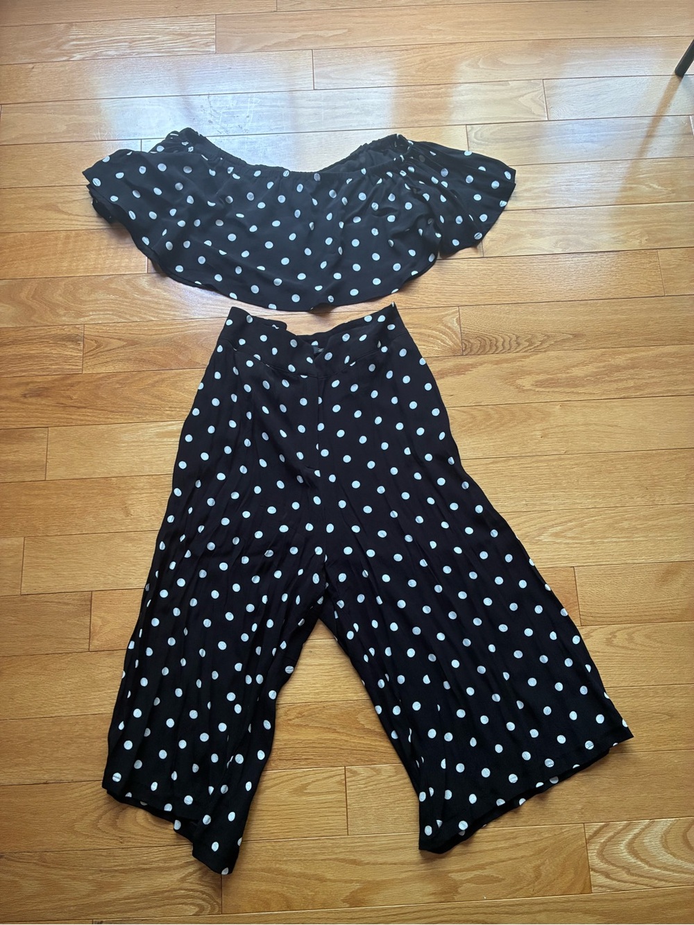 House of Harlow 1960 Black White Polka Dot Wide-Leg Pants and Strapless Top